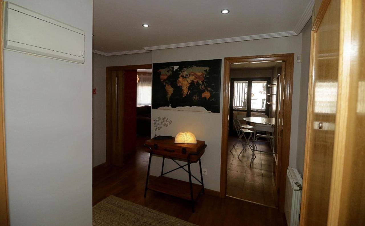 Apartamento , Wifi Y Garaje Cerca Del Centro Apartment โอเบียโด ภายนอก รูปภาพ