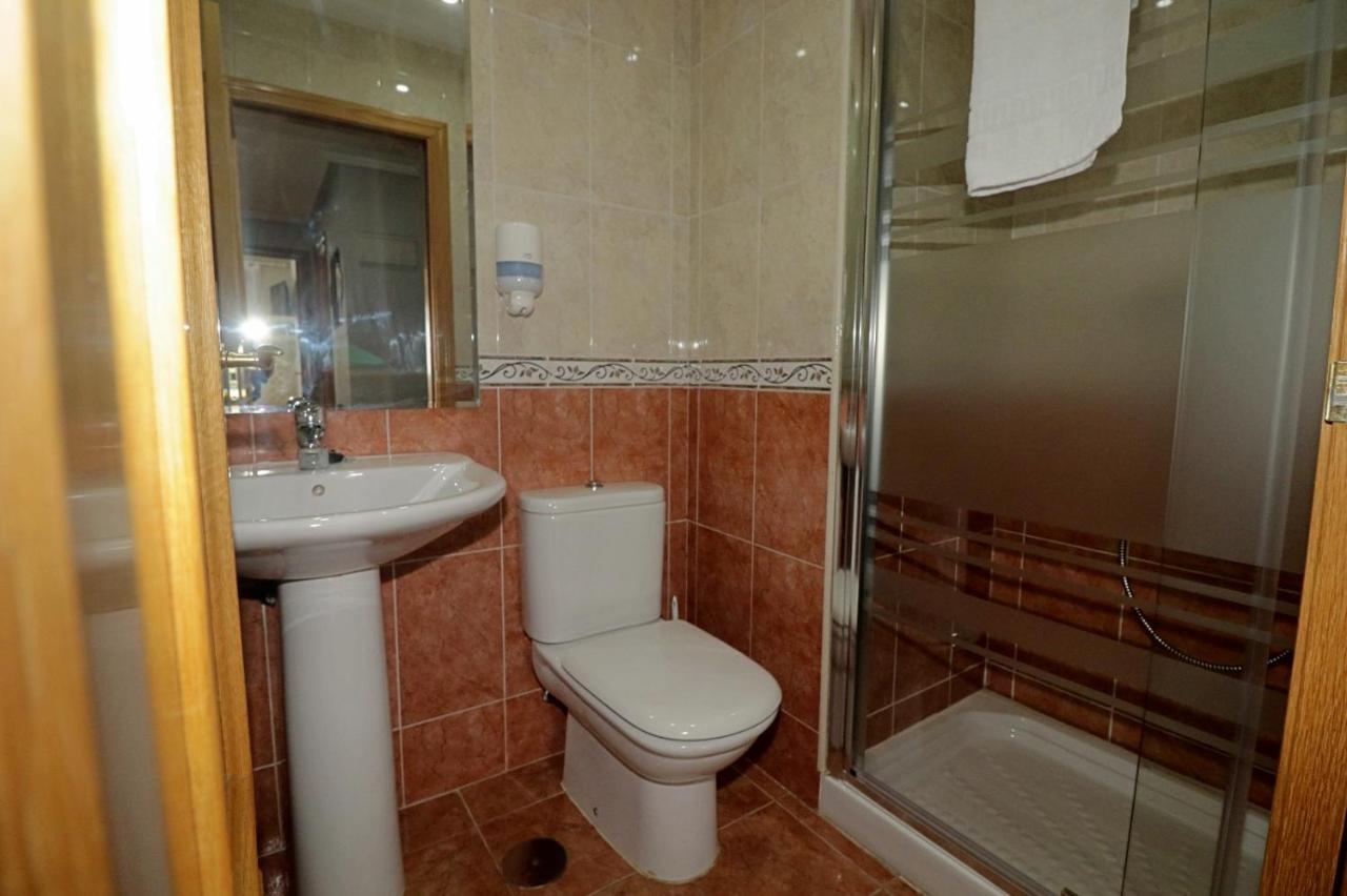 Apartamento , Wifi Y Garaje Cerca Del Centro Apartment โอเบียโด ภายนอก รูปภาพ